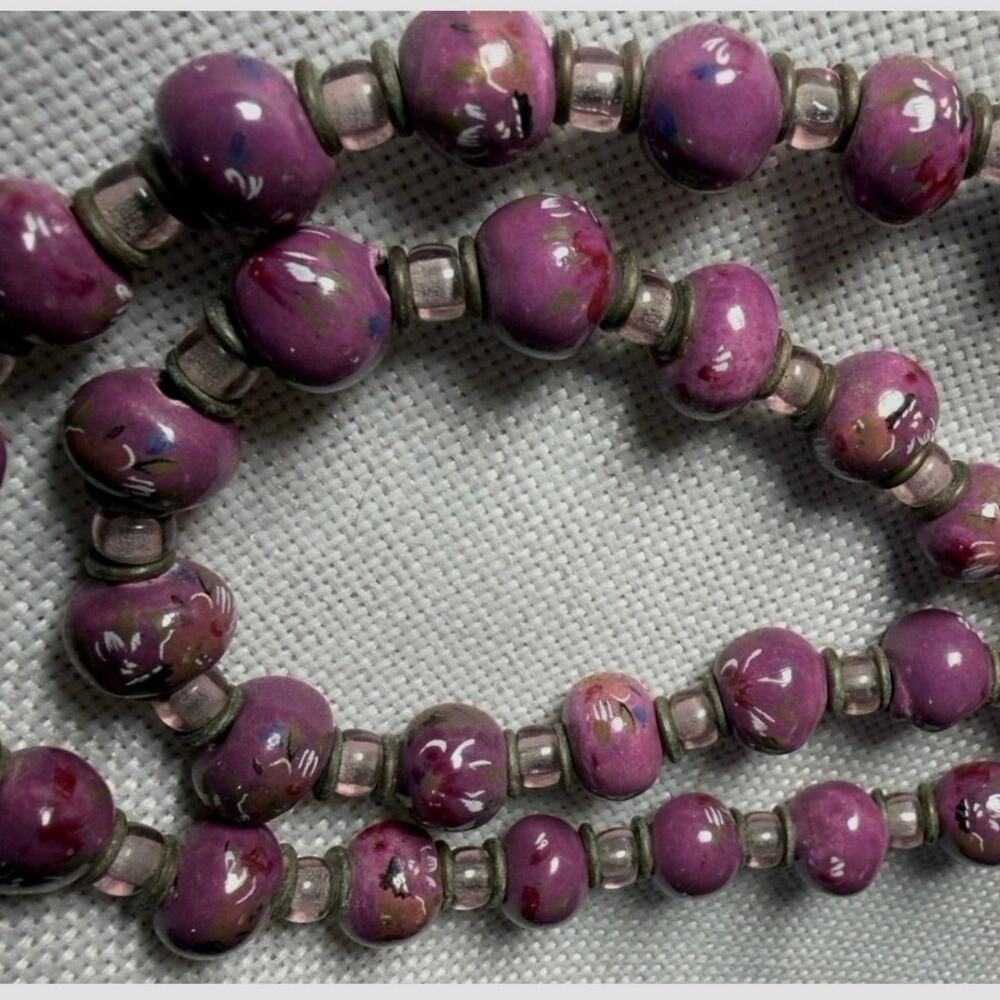 Gorgeous Hand painted Beaded Necklace with mixed metal spacers